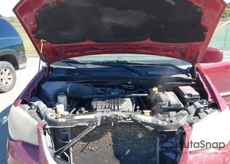 2013 Chrysler Town & Country Touring из США, поврежденный, VIN 2C4RC1BG0DR528986